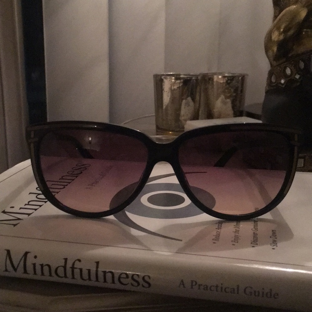 Authentic Fendi sunglasses!
